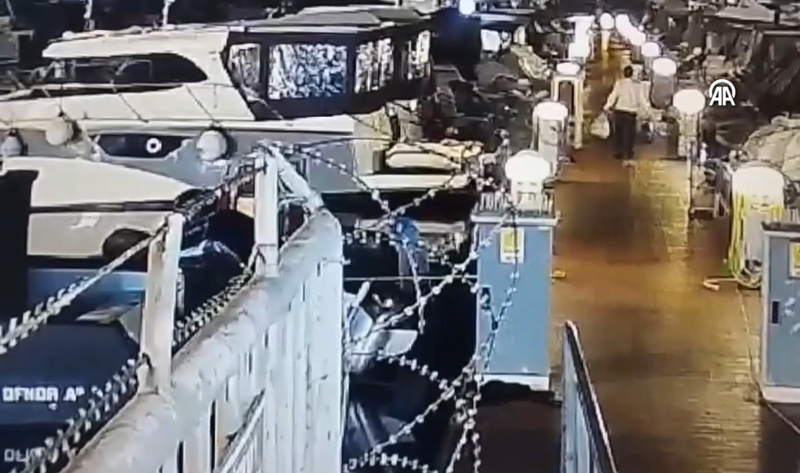 Tekneden denize düşen yolcunun trajik sonu: Pervane dehşeti