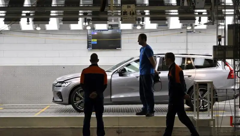 Volvo, Bazı Modellerin Satışını Neden Durdurdu? İşte Sebepleri!