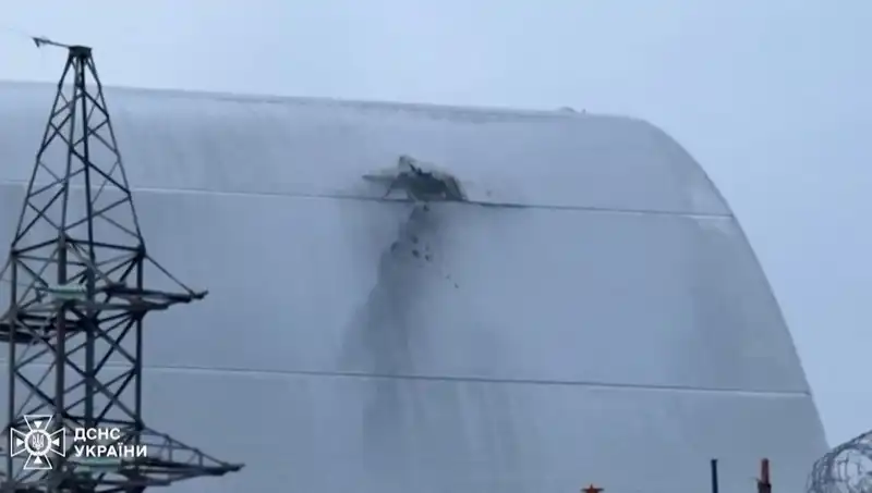 Rus İHA'sı Çernobil'de Sarsıntı Yarattı: Deprem Korkuttu!