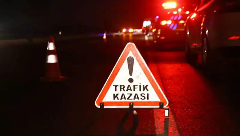 Şanlıurfa'da Faciaya Ramak Kaldı: Zincirleme Kazada 7 Yaralı