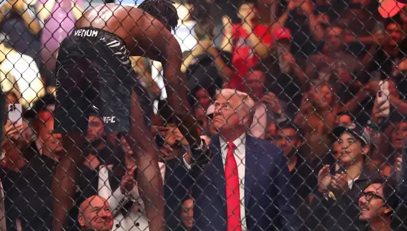 Trump’tan Sürpriz Duyuru: Beyaz Saray Bahçesinde UFC Maçı!